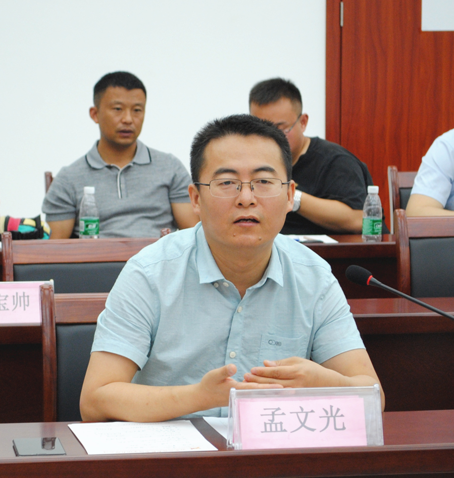 孟文光_副本.jpg